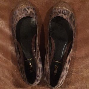 Super cute Fendi leopard flats